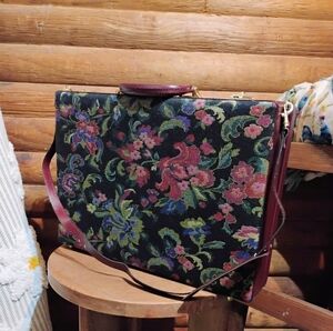Vtg 1980's Leather & Tapestry Briefcase Attache Document Case Shoulder Strap
